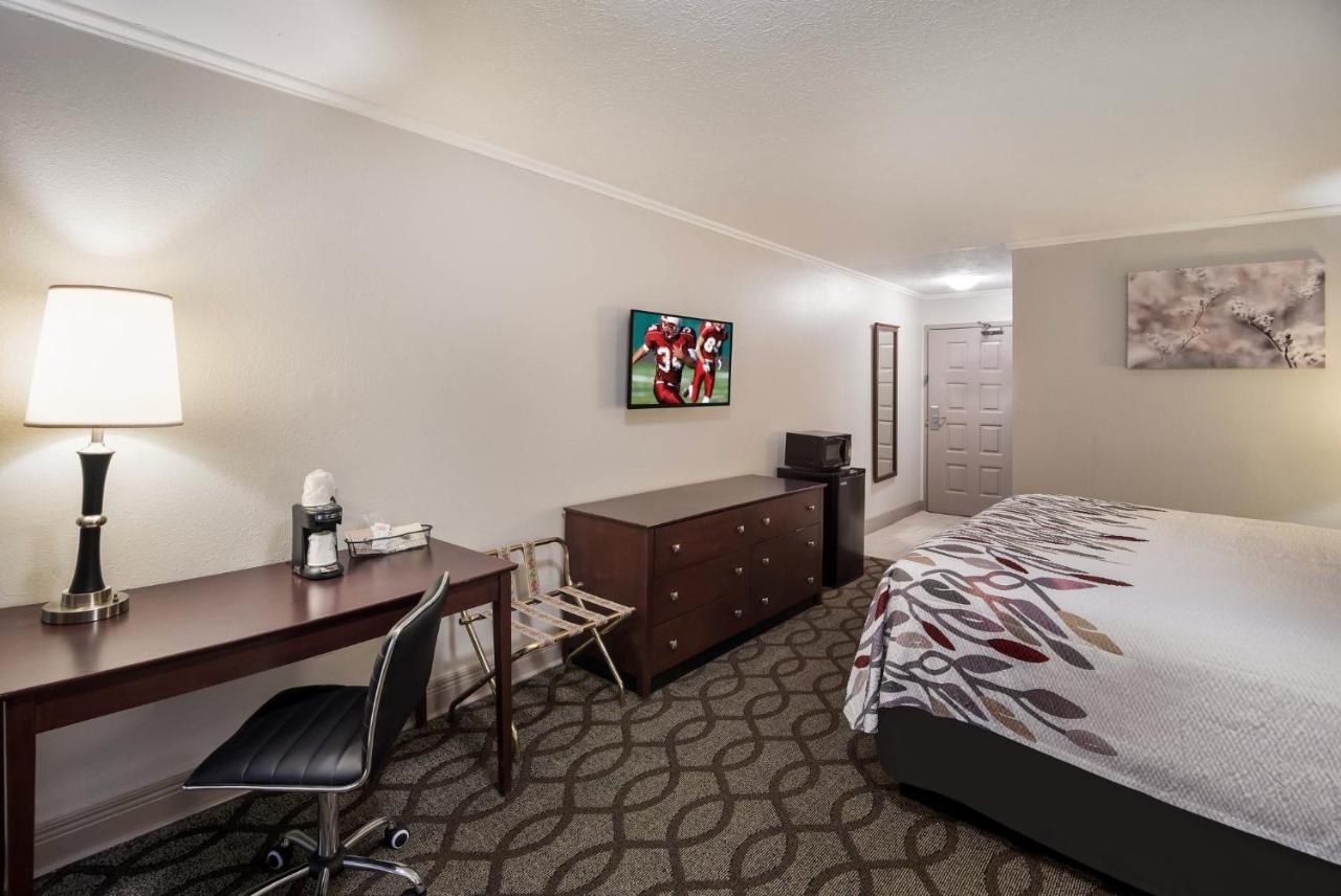 Red Roof Inn & Suites Lexington - Hamburg Extérieur photo