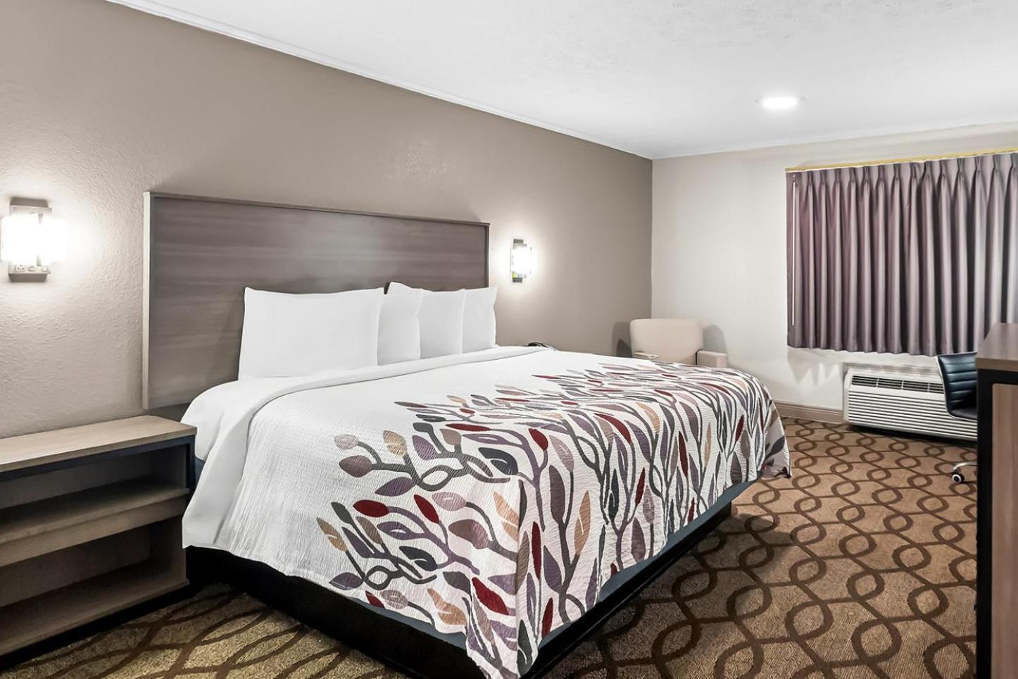 Red Roof Inn & Suites Lexington - Hamburg Extérieur photo