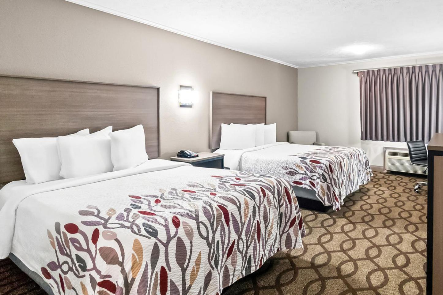 Red Roof Inn & Suites Lexington - Hamburg Extérieur photo