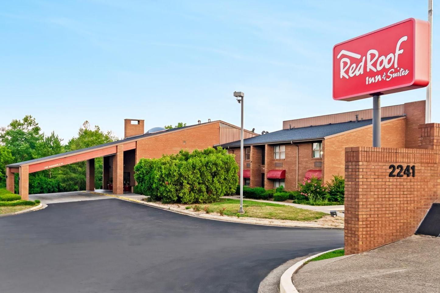 Red Roof Inn & Suites Lexington - Hamburg Extérieur photo